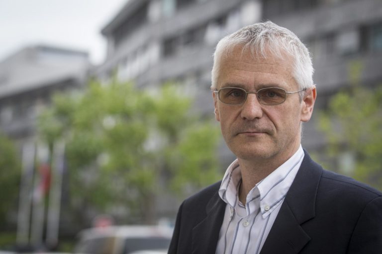 odgovor dr. Mitja Štularja